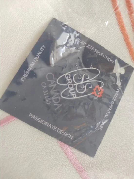 Floral Design Table Cloth 36 x 36 inches New - Picture 5 of 11